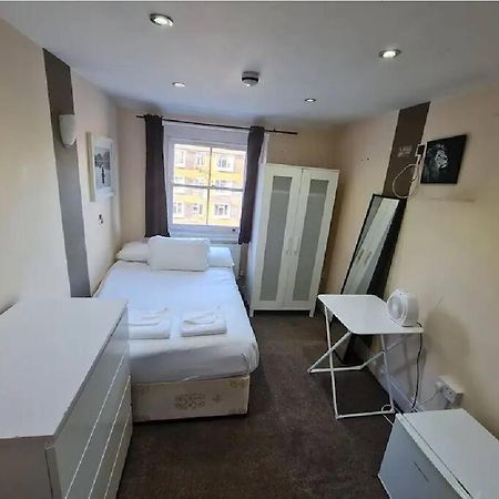 Lovely En-Suite Bedroom London Exterior foto